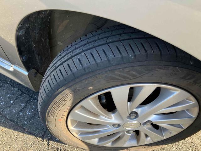 スペーシアカスタム ハイブリッドＧＳ　ナビ　Ｂｌｕｅｔｏｏｔｈ　ＥＴＣ　バックカメラ　両側スライド・片側電動　ＴＶ　オートクルーズコントロール　オートライト　スマートキー　アイドリングストップ　シートヒーター　ベンチシート　ＣＶＴ　ＥＳＣ（27枚目）