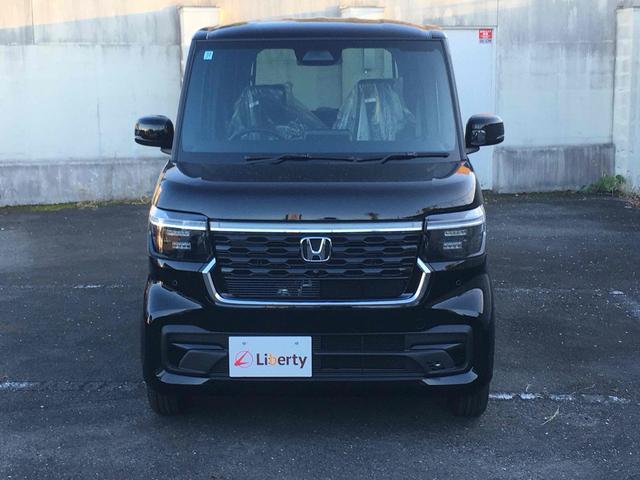 Ｎ－ＢＯＸカスタム ベースグレード　バックカメラ　両側スライド・片側電動　クリアランスソナー　オートクルーズコントロール　レーンアシスト　オートライト　スマートキー　アイドリングストップ　電動格納ミラー　シートヒーター　ベンチシート（5枚目）