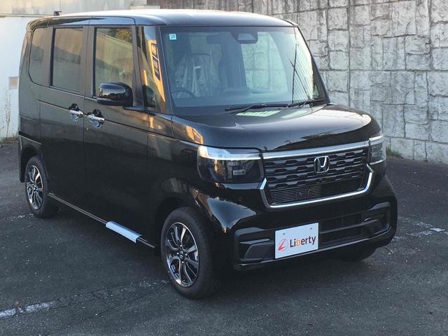 Ｎ－ＢＯＸカスタム ベースグレード　バックカメラ　両側スライド・片側電動　クリアランスソナー　オートクルーズコントロール　レーンアシスト　オートライト　スマートキー　アイドリングストップ　電動格納ミラー　シートヒーター　ベンチシート（6枚目）