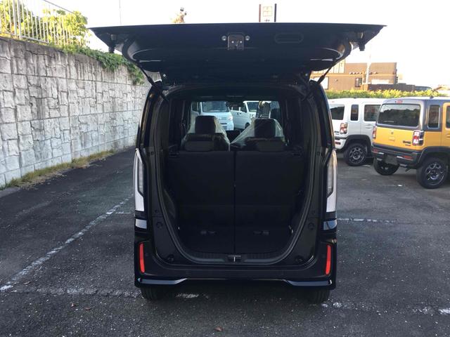 Ｎ－ＢＯＸカスタム ベースグレード　バックカメラ　両側スライド・片側電動　クリアランスソナー　オートクルーズコントロール　レーンアシスト　オートライト　スマートキー　アイドリングストップ　電動格納ミラー　シートヒーター　ベンチシート（12枚目）