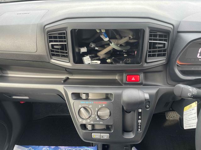 ダイハツ ミライース 8枚目