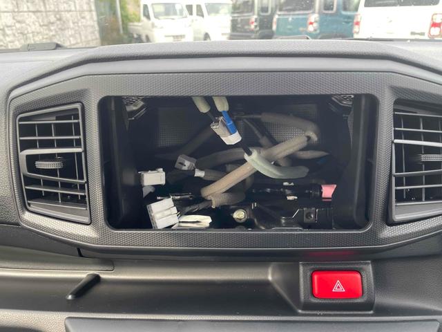 ダイハツ ミライース 9枚目