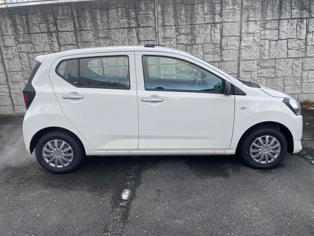 ダイハツ ミライース 7枚目