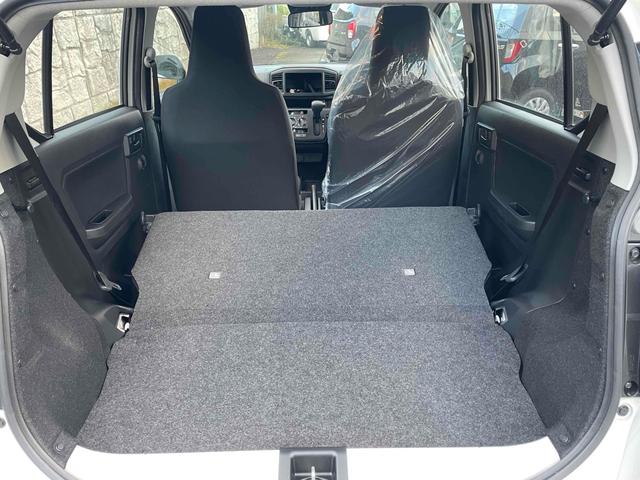 ダイハツ ミライース 16枚目