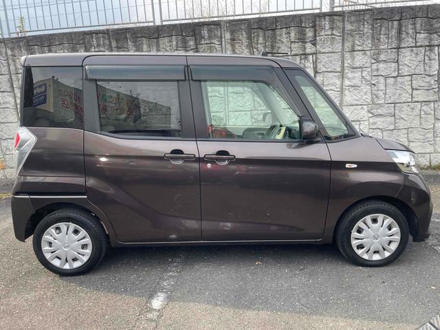 デイズルークス S ETC バックカメラ 両側スライドドア TV クリアランスソナー 衝突被害軽減システム アイドリングストップ 電動格納ミラー ベンチシート CVT ESC CD USB Bluetooth エアコン(17枚目)