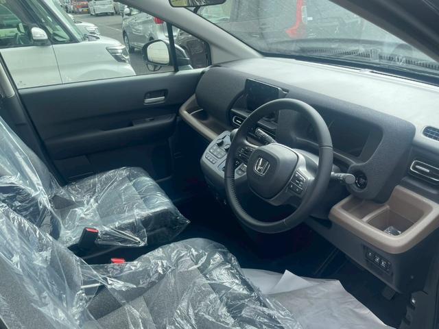 フリード エアー　ＥＸ　バックカメラ　クリアランスソナー　オートクルーズコントロール　レーンアシスト　衝突被害軽減システム　両側電動スライドドア　オートライト　ＬＥＤヘッドランプ　スマートキー　電動格納ミラー　シートヒーター（24枚目）