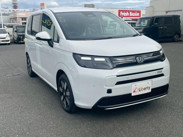 フリード エアー　ＥＸ　バックカメラ　クリアランスソナー　オートクルーズコントロール　レーンアシスト　衝突被害軽減システム　両側電動スライドドア　オートライト　ＬＥＤヘッドランプ　スマートキー　電動格納ミラー　シートヒーター（8枚目）