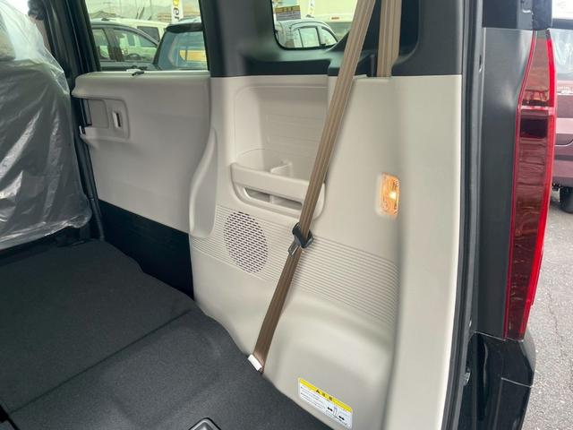 Ｎ－ＢＯＸ ベースグレード　バックカメラ　両側スライド・片側電動　クリアランスソナー　オートクルーズコントロール　レーンアシスト　衝突被害軽減システム　オートライト　ＬＥＤヘッドランプ　スマートキー　アイドリングストップ（29枚目）