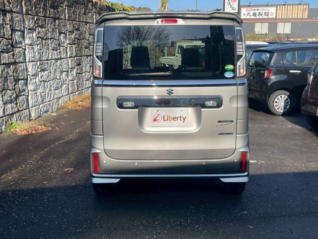 スペーシアカスタム ハイブリッドＸＳ　両側電動スライドドア　ナビ　クリアランスソナー　レーンアシスト　衝突被害軽減システム　オートライト　ＬＥＤヘッドランプ　スマートキー　アイドリングストップ　電動格納ミラー　シートヒーター　ベンチシート（11枚目）