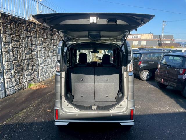 スペーシアカスタム ハイブリッドＸＳ　両側電動スライドドア　ナビ　クリアランスソナー　レーンアシスト　衝突被害軽減システム　オートライト　ＬＥＤヘッドランプ　スマートキー　アイドリングストップ　電動格納ミラー　シートヒーター　ベンチシート（13枚目）