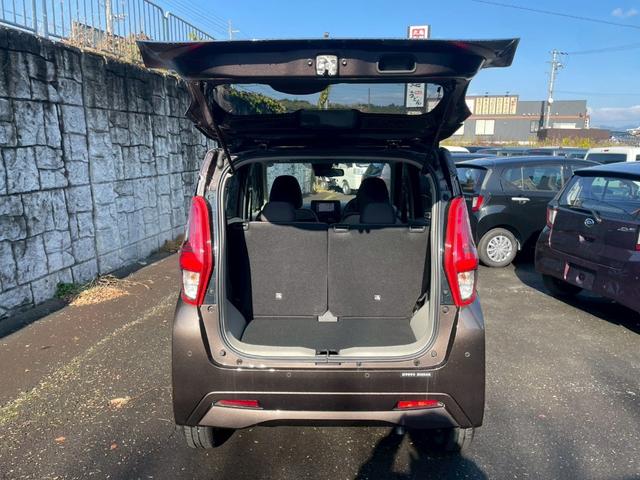 デイズ Ｘ　ＥＴＣ　バックカメラ　ナビ　ＴＶ　クリアランスソナー　衝突被害軽減システム　オートライト　スマートキー　アイドリングストップ　電動格納ミラー　ベンチシート　ＣＶＴ　盗難防止システム（16枚目）