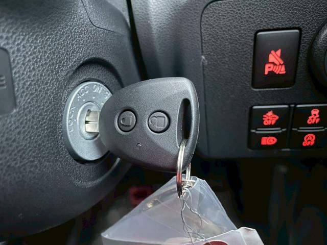 ミライース Ｌ　ＳＡＩＩＩ　クリアランスソナー　衝突被害軽減システム　オートマチックハイビーム　オートライト　キーレスエントリー　アイドリングストップ　ＣＶＴ　盗難防止システム　ＡＢＳ　ＥＳＣ　衝突安全ボディ　エアコン（33枚目）