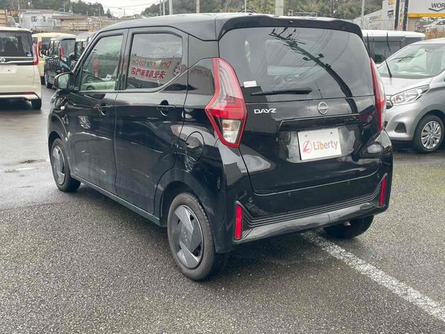 デイズ S ETC バックカメラ ナビ クリアランスソナー オートライト キーレスエントリー アイドリングストップ 電動格納ミラー ベンチシート CVT USB エアコン パワーステアリング パワーウィンドウ(19枚目)