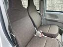 ＰＡ　４ＷＤ　衝突被害軽減ブレーキ　レーンキープアシスト　パーキングセンサー　オートライト　両側スライドドア　ＦＭ／ＡＭラジオ　アイドリングストップ　横滑り防止機能　マニュアルエアコン　パワーステアリング（23枚目）