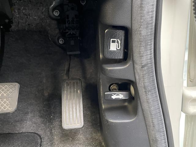 N-BOXカスタム G・Lパッケージ パワースライドドア/地デジナビ/フルセグ/Bluetoothオーディオ/プッシュスタート/LEDヘッドライト/スマートキー×2/ドライブレコーダー(63枚目)