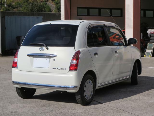 不定休のため、ご来店の際はご予約ください。お電話は通話料無料電話００７８−６０４７−８５８３まで！