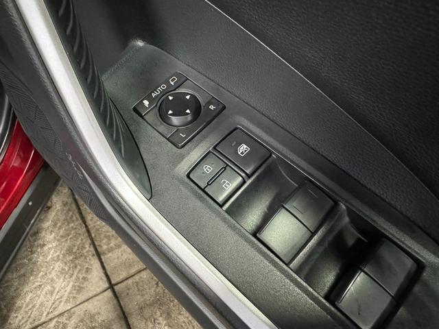 ＲＡＶ４ アドベンチャー　純正デイスプレイオーディオ　ＥＴＣ　ＬＥＤヘッドライト　デジタルインナーミラー　ブレーキアシスト　　プッシュスタート　ステアリングヒーター　Ｂｌｕｅｔｏｏｔｈ　合皮シート　スペアタイヤ（47枚目）