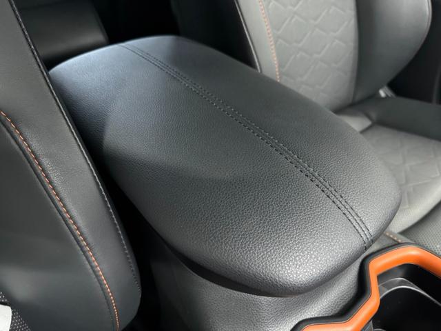 ＲＡＶ４ アドベンチャー　純正デイスプレイオーディオ　ＥＴＣ　ＬＥＤヘッドライト　デジタルインナーミラー　ブレーキアシスト　　プッシュスタート　ステアリングヒーター　Ｂｌｕｅｔｏｏｔｈ　合皮シート　スペアタイヤ（51枚目）