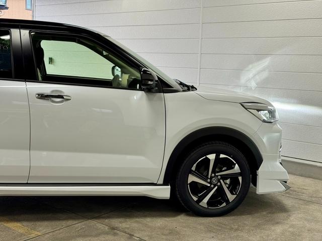 ライズ Ｚ　２トーンカラー　モデリスタエアロ（Ｆ・Ｓ・Ｒ）　パノラミックビューパッケージ　ディスプレイオーディオパッケージ　ＨＤＭＩ　シートヒーター　ＢＳＭ　ＲＣＴＡ　純正フロアマット　リアフォグランプ（14枚目）