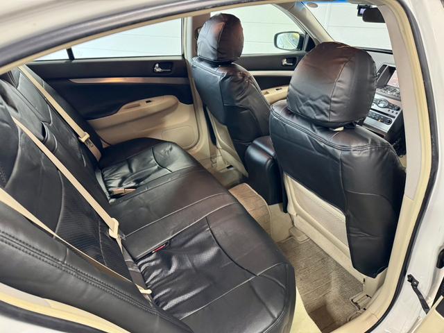 スカイライン 250GT Aパッケージ ドラレコ ETC 革調シートカバー パワーシート(24枚目)