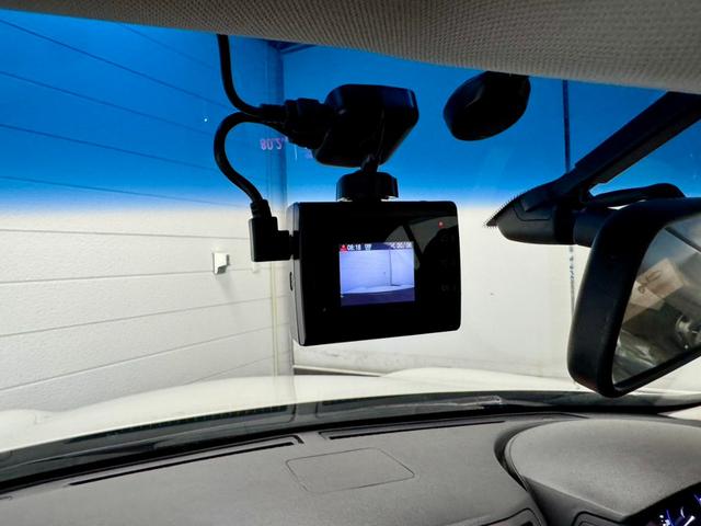 スカイライン 250GT Aパッケージ ドラレコ ETC 革調シートカバー パワーシート(32枚目)