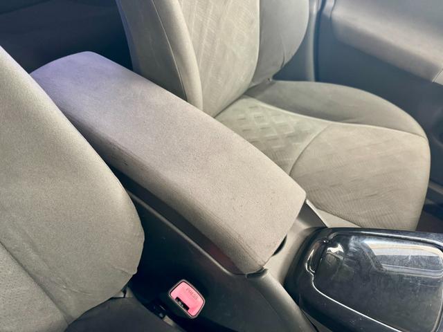 プリウス Sツーリングセレクション 純正HDDナビ バックカメラ 地デジ ETC Bluetooth LEDヘッドライト CD/DVD再生 ステアリングスイッチ オートエアコン エアロ 純正17インチAW ヘッドライトウォッシャー(37枚目)