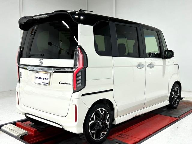 Ｇ・Ｌターボホンダセンシング　禁煙車／衝突軽減ブレーキ／追従機能／純正８型インターナビ／地デジＴＶ／バックカメラ／ＥＴＣ／ドラレコ／両側パワースライド／オートステップ／純正１５インチアルミ／ＬＥＤ／ハーフレザー／パドルシフト(4枚目)