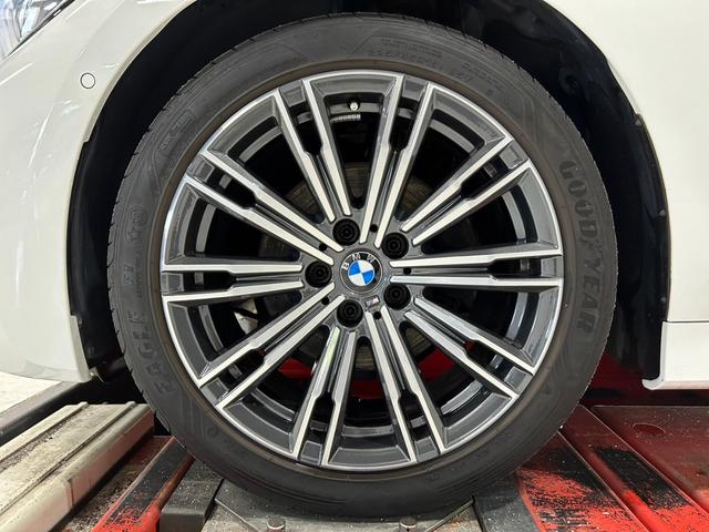 ３シリーズ ３２０ｄ　ｘＤｒｉｖｅツーリング　Ｍスポーツ　禁煙車／衝突軽減ブレーキ／追従機能／レーンキープ／純正ナビ／地デジＴＶ／全方位カメラ／ＥＴＣ／Ｂｌｕｅｔｏｏｔｈ／ドラレコ／ハーフレザー／シートヒーター／パワーシート／純正１８ＡＷ／パワーテールゲート（69枚目）