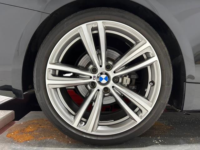 ４シリーズ ４２０ｉクーペ　Ｍスポーツ　禁煙車／衝突軽減ブレーキ／追従機能／サンルーフ／純正オプション１９インチアルミ／純正ナビ／地デジＴＶ／バックカメラ／ＥＴＣ／Ｂｌｕｅｔｏｏｔｈ／ドラレコ／社外地デジＴＶ／パワーシート／パドルシフト（69枚目）