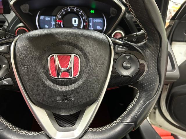 Ｓ６６０ α　ワンオーナー／禁煙車／６速ＭＴ／無限エアロ／無限エアロボンネット／無限グリル／柿本マフラー／Ｄｅｆｉブーストメーター／純正アルミ／社外ナビ／ＥＴＣ／赤シートカバー／ドリンクホルダー／ＬＥＤヘッドライト（15枚目）