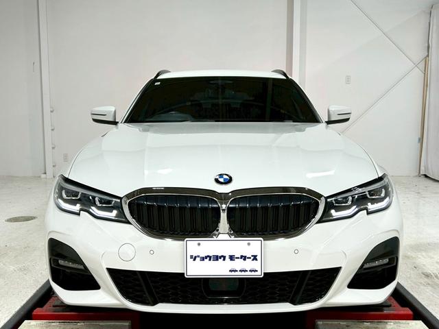 ３シリーズ ３２０ｄ　ｘＤｒｉｖｅツーリング　Ｍスポーツ　ワンオーナー／禁煙車／衝突軽減ブレーキ／追従機能／レーンキープ／純正ナビ／バックカメラ／Ｂｌｕｅｔｏｏｔｈ／ＥＴＣ／純正１９インチアルミ／ハーフレザー／シートヒーター／パワーバックドア／パドルシフト（2枚目）