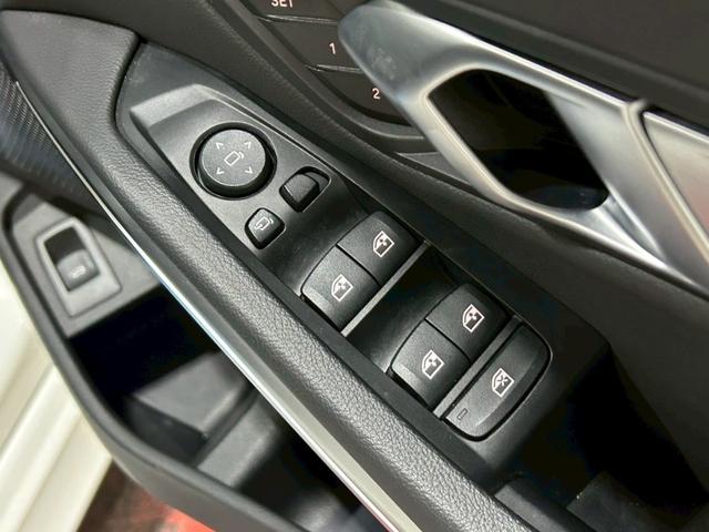 ３シリーズ ３２０ｄ　ｘＤｒｉｖｅツーリング　Ｍスポーツ　ワンオーナー／禁煙車／衝突軽減ブレーキ／追従機能／レーンキープ／純正ナビ／バックカメラ／Ｂｌｕｅｔｏｏｔｈ／ＥＴＣ／純正１９インチアルミ／ハーフレザー／シートヒーター／パワーバックドア／パドルシフト（35枚目）