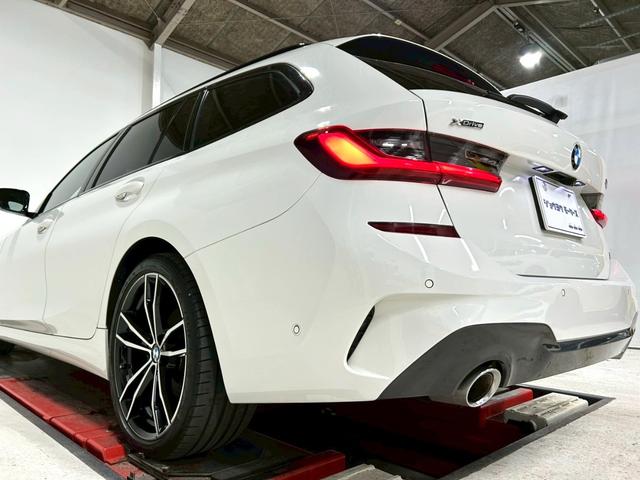 ３シリーズ ３２０ｄ　ｘＤｒｉｖｅツーリング　Ｍスポーツ　ワンオーナー／禁煙車／衝突軽減ブレーキ／追従機能／レーンキープ／純正ナビ／バックカメラ／Ｂｌｕｅｔｏｏｔｈ／ＥＴＣ／純正１９インチアルミ／ハーフレザー／シートヒーター／パワーバックドア／パドルシフト（64枚目）