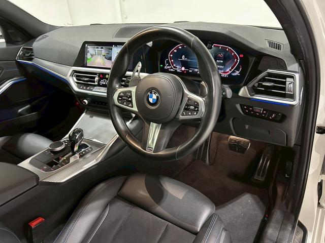 ３シリーズ ３２０ｄ　ｘＤｒｉｖｅツーリングＭスポツＥＤジョイ＋　禁煙車／衝突軽減ブレーキ／追従機能／パノラマガラスサンルーフ／純正ナビ／全方位カメラ／ＥＴＣ／Ｂｌｕｅｔｏｏｔｈ／前後ドラレコ／純正１９ＡＷ／Ｈ＆Ｒローダウンサス／ハーフレザーシート／シートヒーター（18枚目）