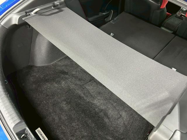 シビック タイプＲ　禁煙車／６速ＭＴ／純正ナビＴＶ／バックカメラ／ＥＴＣ／Ｂｌｕｅｔｏｏｔｈ／純正２０インチアルミ／ｂｒｅｍｂｏキャリパー／オートクルーズ／ＬＥＤヘッドライト／タイプＲ専用シート／＋Ｒモード／車検整備付き（33枚目）