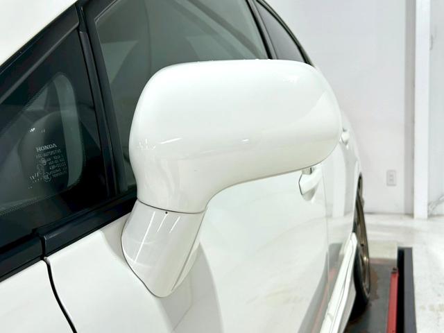 シビック タイプＲ　６速ＭＴ／無限エアロ／ＴＥＩＮ車高調／ＴＥ３７　１７インチアルミ／Ｄｅｆｉ３連メーター／モリモリ管／ディスプレイオーディオ／バックカメラ／ＥＴＣ／ドラレコ／Ｂｌｕｅｔｏｏｔｈ／ＨＩＤヘッドライト（46枚目）
