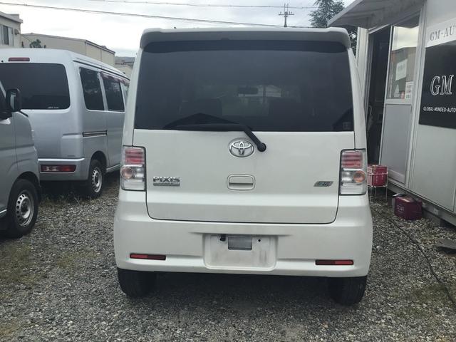 ピクシススペース カスタム　Ｇ　事業用黒ナンバーローン取扱　車検令和９年１１月まで　純正ナビ　バックカメラ　スマートキー　エコアイドル　ディスチャージヘッドライト（29枚目）