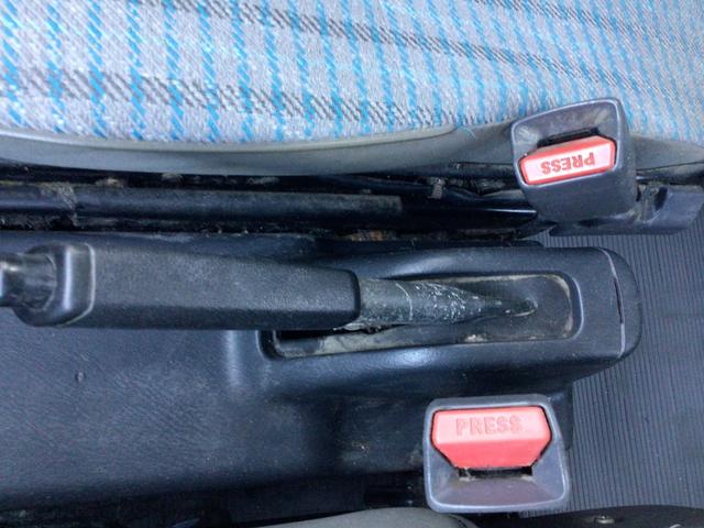 アクティバン ＳＤＸ　事業用黒ナンバーローン取扱　車検令和９年１１月まで　３速ＡＴ（17枚目）