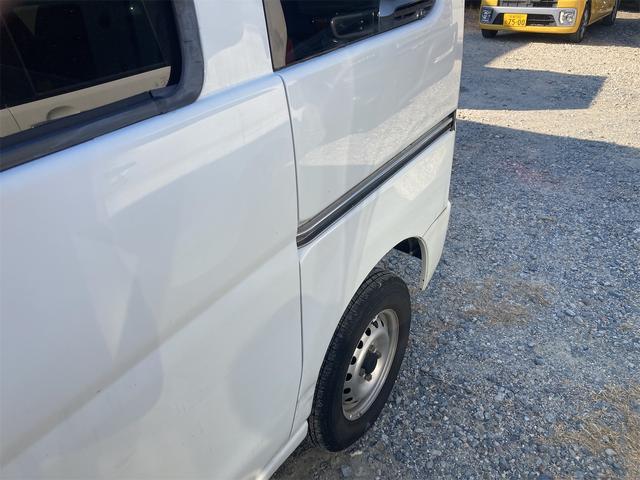ハイゼットカーゴ ＤＸ　ＡＴ車検令和９年１１月（25枚目）