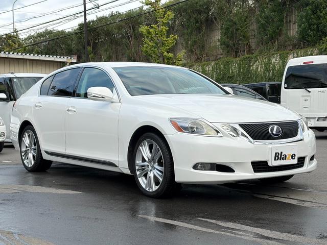 ＧＳ ＧＳ４５０ｈ　ＨＩＤヘッド／ＡＦＳ／クルーズコントロール／フロントフォグ／パワーシート（運転席　助手席）／電動サンシェード／純正ナビ／バックカメラ／ＥＴＣ（3枚目）