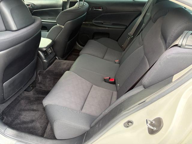 ＧＳ ＧＳ４５０ｈ　ＨＩＤヘッド／ＡＦＳ／クルーズコントロール／フロントフォグ／パワーシート（運転席　助手席）／電動サンシェード／純正ナビ／バックカメラ／ＥＴＣ（40枚目）