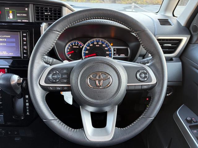 ルーミー カスタムG ユーザー買取/ワンオーナー/LEDヘッド/フォグランプ/衝突軽減装置/クリアランスソナー/純正ナビ/バックカメラ/ETC/フルセグTV/ブルートゥース/シートヒーター/タイヤ4本新品交換付(22枚目)