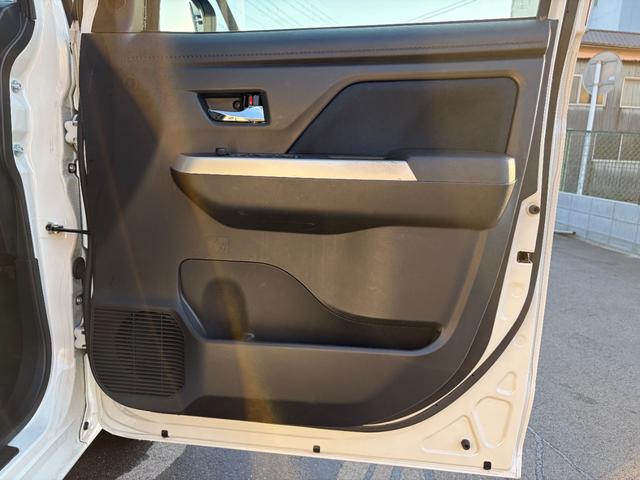 ルーミー カスタムG ユーザー買取/ワンオーナー/LEDヘッド/フォグランプ/衝突軽減装置/クリアランスソナー/純正ナビ/バックカメラ/ETC/フルセグTV/ブルートゥース/シートヒーター/タイヤ4本新品交換付(33枚目)