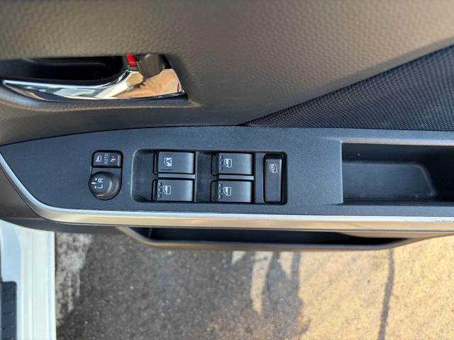 ルーミー カスタムG ユーザー買取/ワンオーナー/LEDヘッド/フォグランプ/衝突軽減装置/クリアランスソナー/純正ナビ/バックカメラ/ETC/フルセグTV/ブルートゥース/シートヒーター/タイヤ4本新品交換付(34枚目)