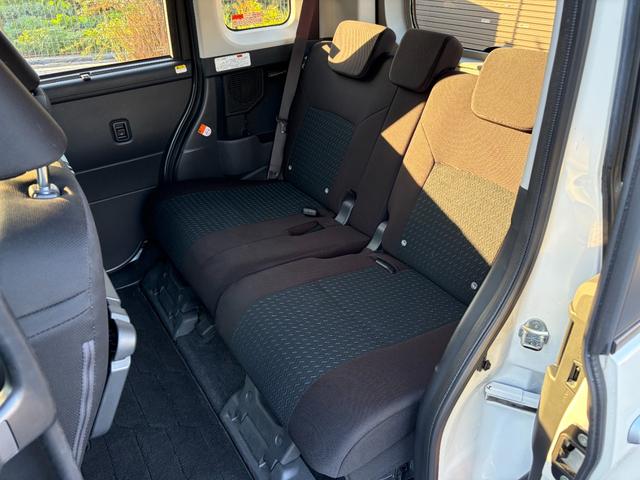 ルーミー カスタムG ユーザー買取/ワンオーナー/LEDヘッド/フォグランプ/衝突軽減装置/クリアランスソナー/純正ナビ/バックカメラ/ETC/フルセグTV/ブルートゥース/シートヒーター/タイヤ4本新品交換付(42枚目)