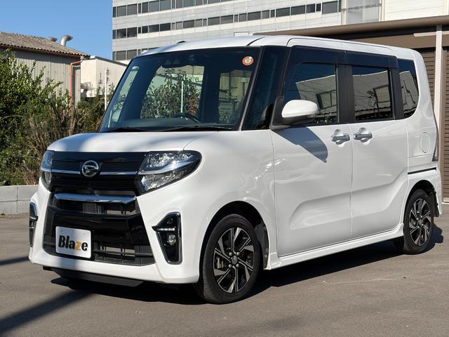 タント カスタムＸセレクション　ＬＥＤヘッド／ＬＥＤフォグランプ／衝突軽減装置／両側パワースライドドア／純正ナビ／バックカメラ／ＥＴＣ／ドライブレコーダー／シートヒーター／クリアランスソナー／運転席ロングスライド機能（8枚目）