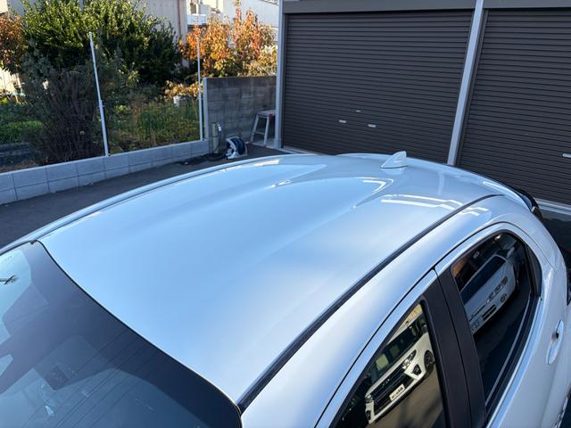 ヤリス Ｚ　６速マニュアル／ＬＥＤヘッド／ＬＥＤフォグ／純正ナビ／バックカメラ／前ドライブレコーダー／シートヒーター／社外１７インチアルミホイール／社外マフラー（11枚目）