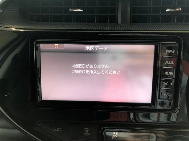 トヨタ アクア 2枚目