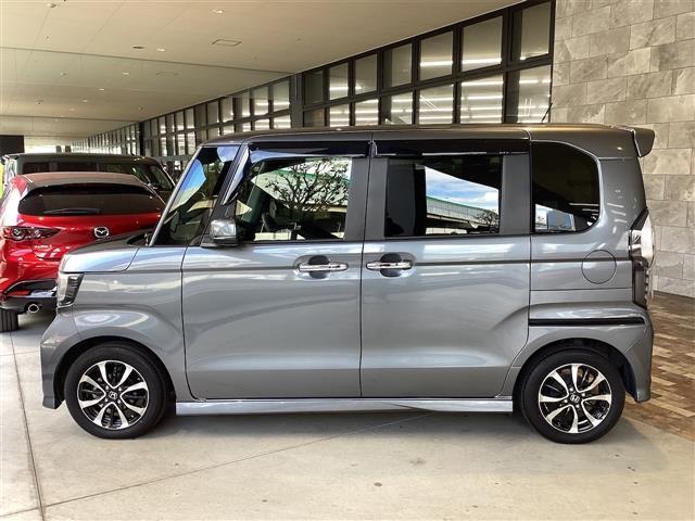 ホンダ N-BOXカスタム 8枚目