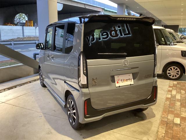 ホンダ N-BOXカスタム 7枚目